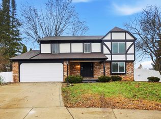 651 Cranfield Pl, Columbus, OH 43213