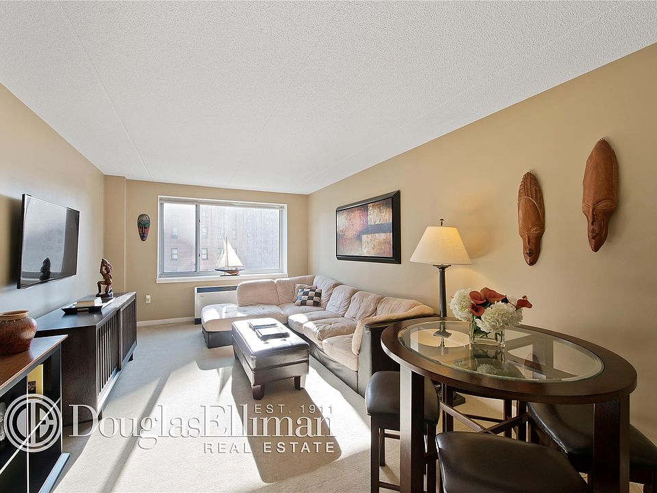 1st image of 40 W 116th St APT B706