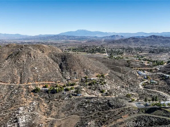 26480 Peach St, Perris, CA 92570