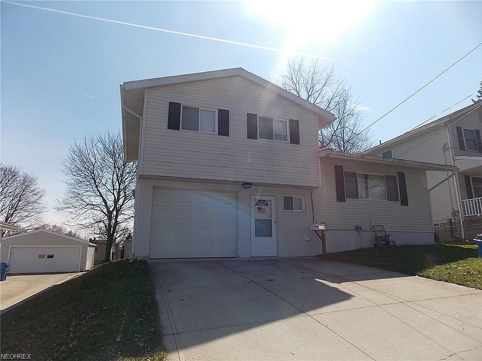 1st image of 398 E Paige Ave