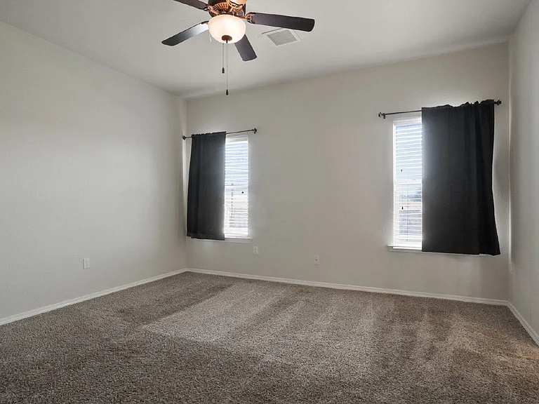 14362 Loma Esmeralda Dr — Photo 17