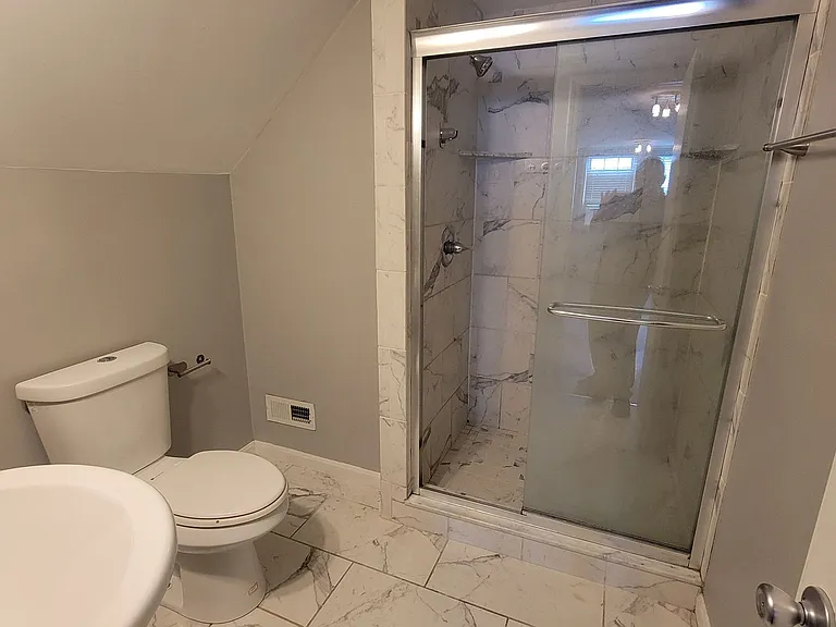 4305 Briarwood Rd — Photo 16