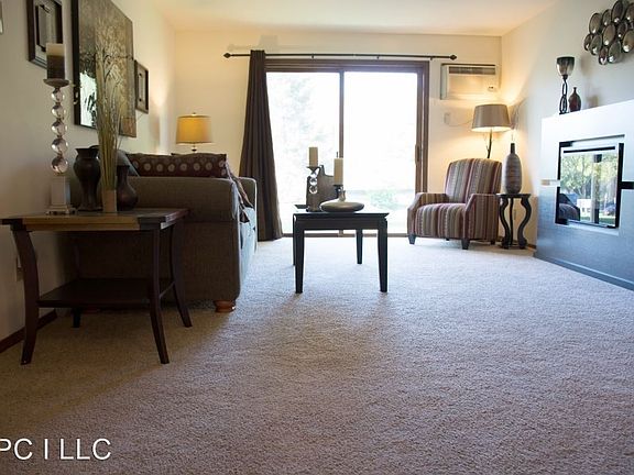 3rd image of 7740 Carrington Dr APT G