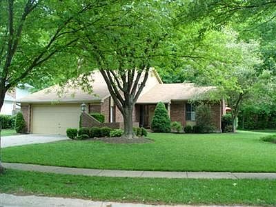 1st image of 8860 Creekwood Ln