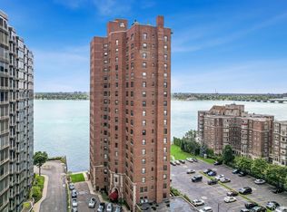 8162 E Jefferson Ave #5B, Detroit, MI