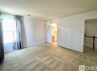 9404 Copernicus Dr #2, Lanham, MD 20706