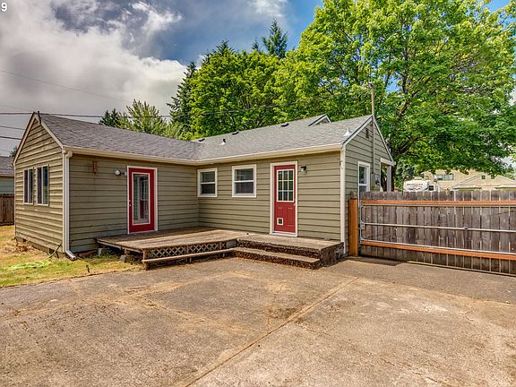 3rd image of 505 Mount Shasta Dr