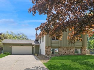 14708 Dory Ct, Apple Valley, MN 55124
