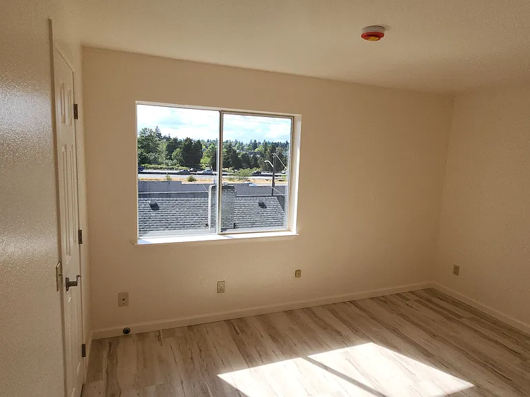 9412 1st Ave NE #2C — Photo 11