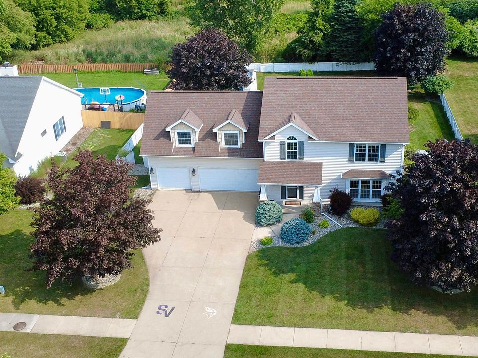 1st image of 8876 Valleyview Ct