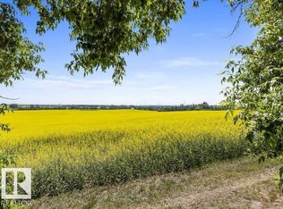 21203 18th St NW, Edmonton, AB T5Y 6B7