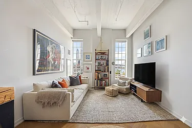 184 Kent Avenue, #B503