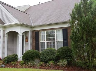 6950 Beverly Springs Dr, Charlotte, NC 28270