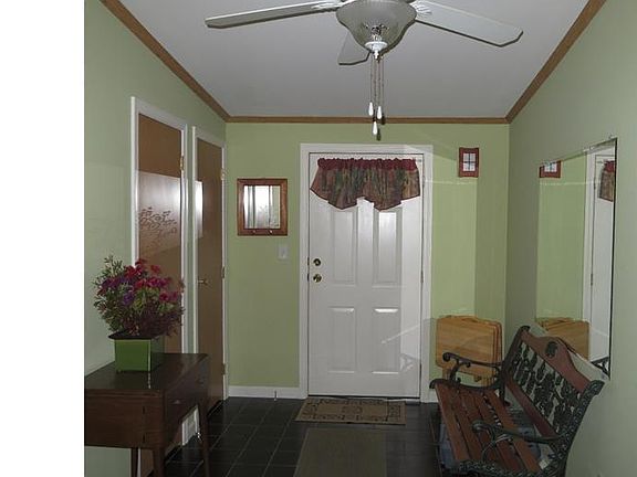 2nd image of 15 Vine St #A