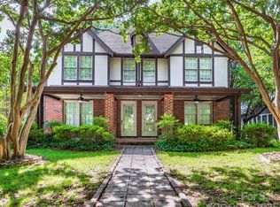 713/715 Walnut Dr, Charlotte, NC 28208