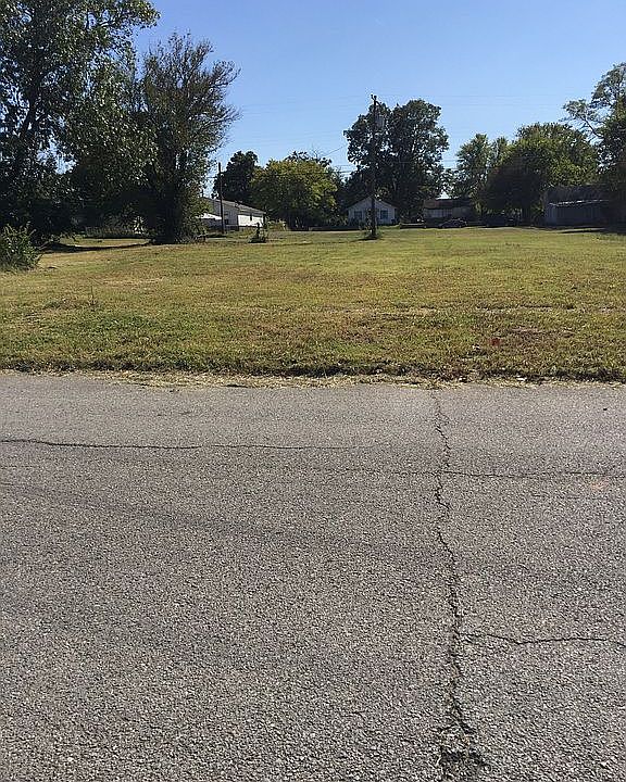 2nd image of 514 E 5th Ave