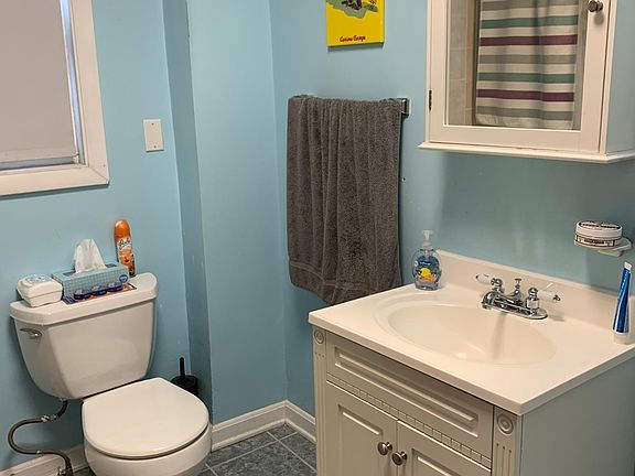 4th image of 17 Medford St #2REAR