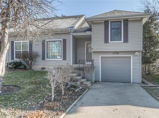 1348 N Mart Way Dr, Olathe, KS 66061