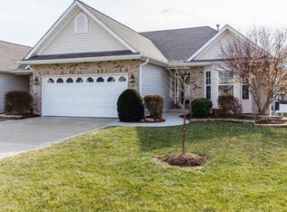 24 Autumn Ridge Dr, O'Fallon, MO 63366