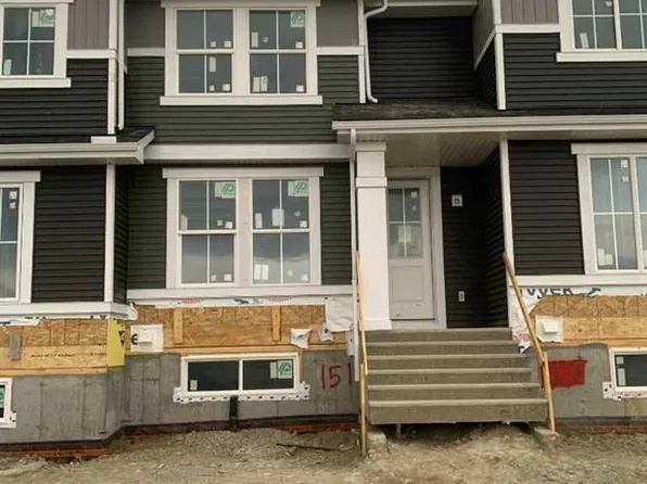 151 E Ambleridge St NW, Calgary, AB T3P 3H2