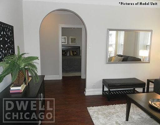 2nd image of 6748 N Ashland Ave APT 209