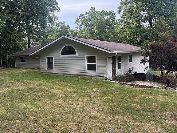 2nd image of 1884 Forrestview Ln