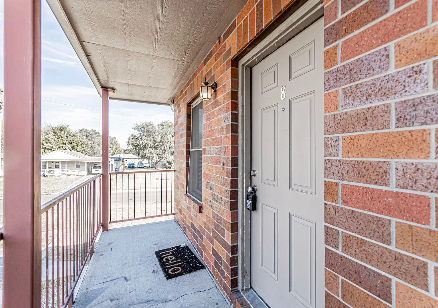 Red Brick Apartments — Photo 1