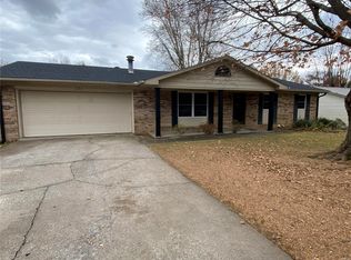 634 Woodbine St, Cape Girardeau, MO 63701