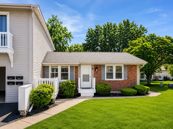 309 Northwestern Ct Unit A, Bloomingdale, IL 60108