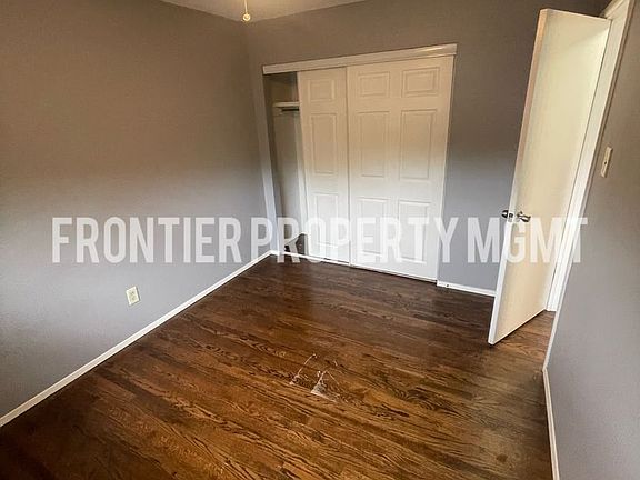 5th image of 9309 Shirley Gardens Dr APT C