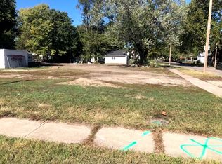 2642 E Grand Ave, Des Moines, IA 50317