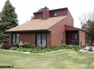 2860 Monument Valley Dr, Gering, NE 69341