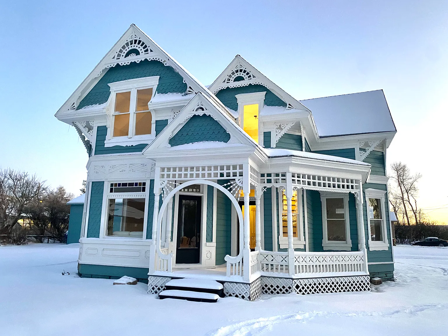4 bed, 2800 sqft, $4,500 — Photo 1