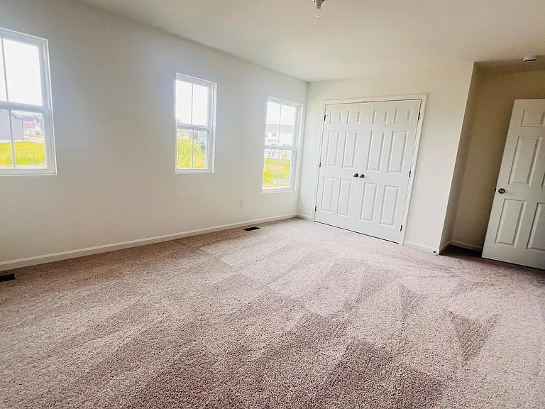 108 Mora Blvd — Photo 10