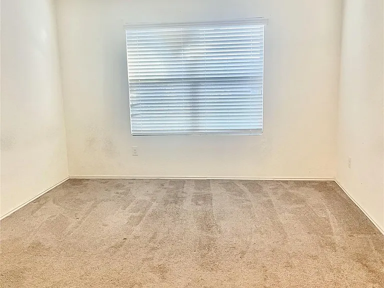 5716 Southerner Way — Photo 14