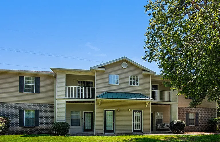 Marcus Pointe Grande Apartment Homes — Photo 50