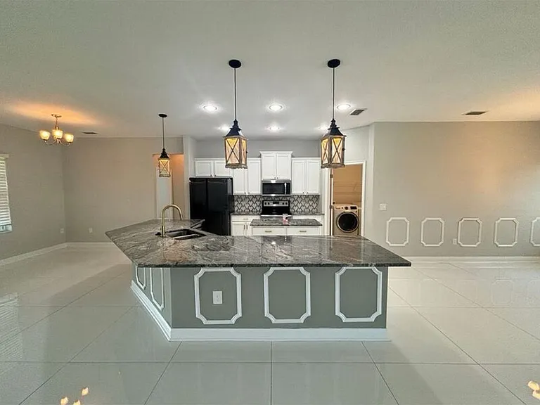 2592 Highlands Creek Way — Photo 15