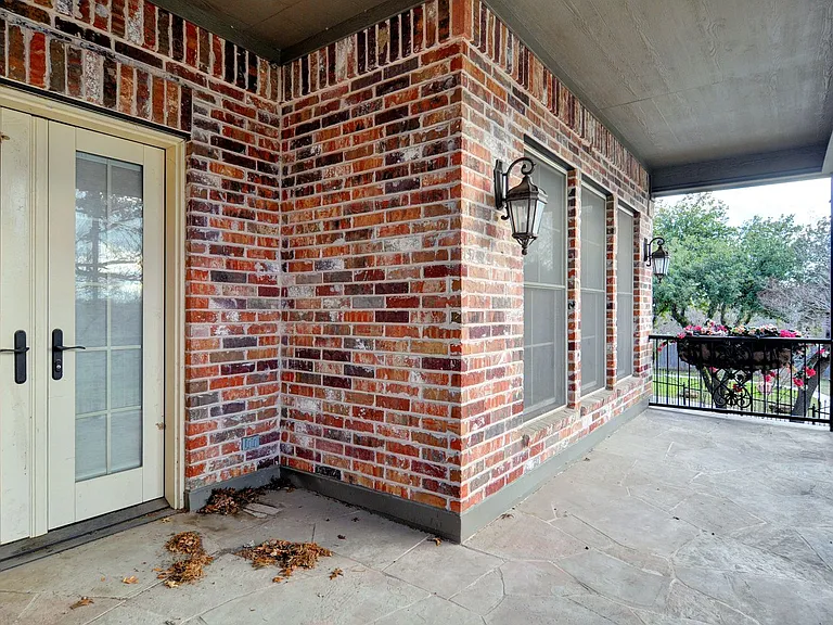 3407 Penticost St — Photo 38