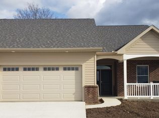 114 Wingate Ct, Wakarusa, IN 46573