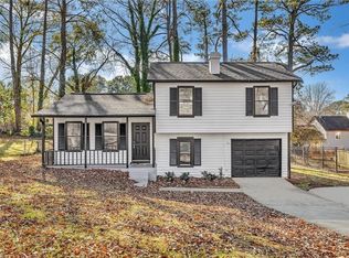 3959 Wood Path Dr, Stone Mountain, GA 30083