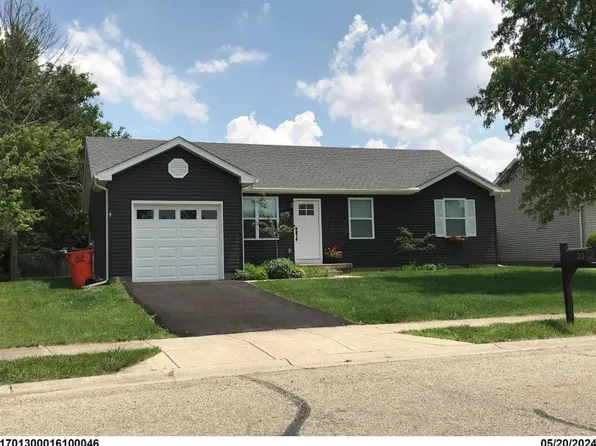 212 Berschet Dr, South Charleston, OH 45368