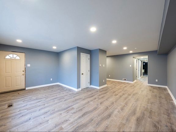 5th image of 1726 Borbeck Ave Floor 1