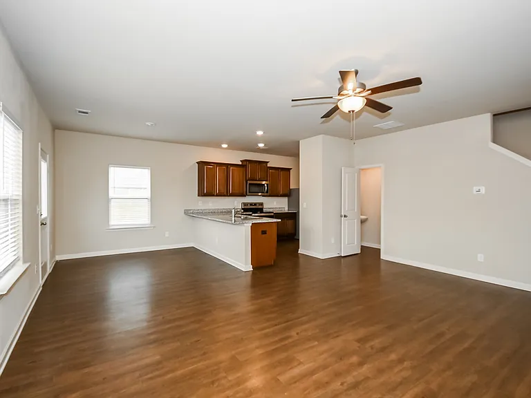 151 Innis Brook Cir — Photo 4