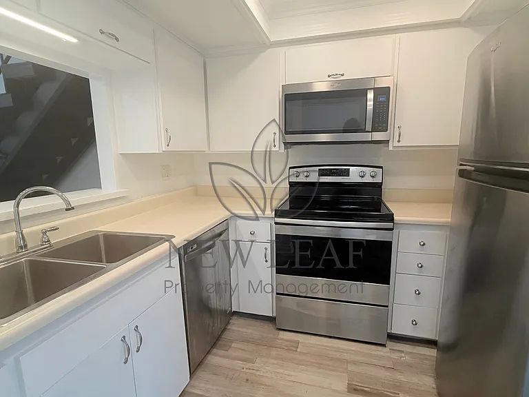 1412 Everton Pl — Photo 5