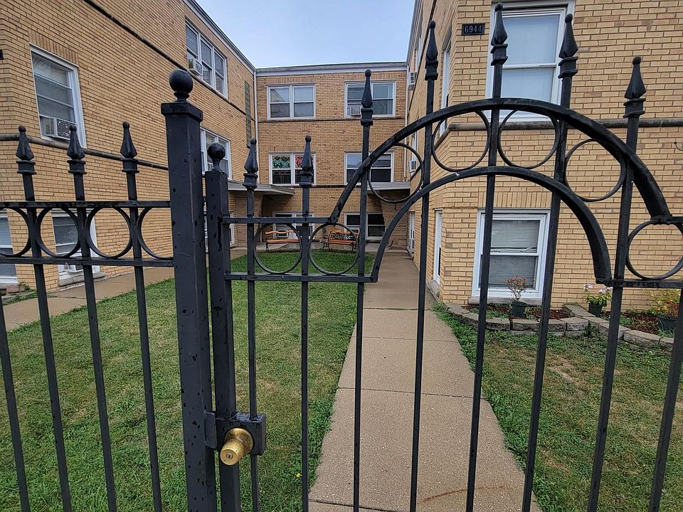 1st image of 6944 W Diversey Ave