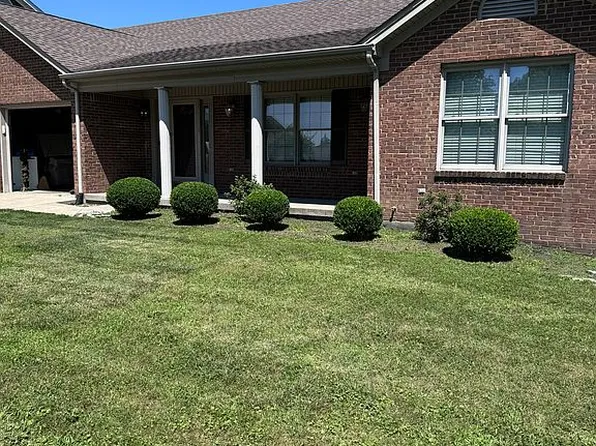 1025 Heathcliff Dr, Richmond, KY 40475
