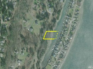 123 S Point Rd, Pt Ludlow, WA 98365