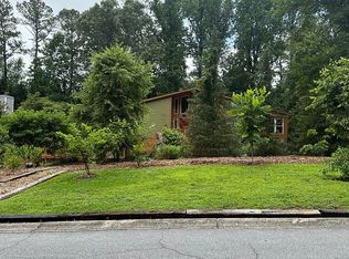 1555 Oak Creek Dr, Marietta, GA 30066