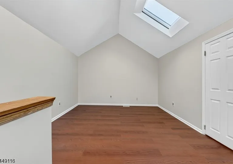 94 Beverly Hill Ter — Photo 26
