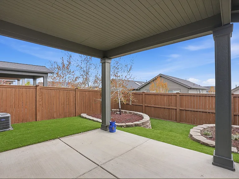 63148 NE Hadley Pl — Photo 28